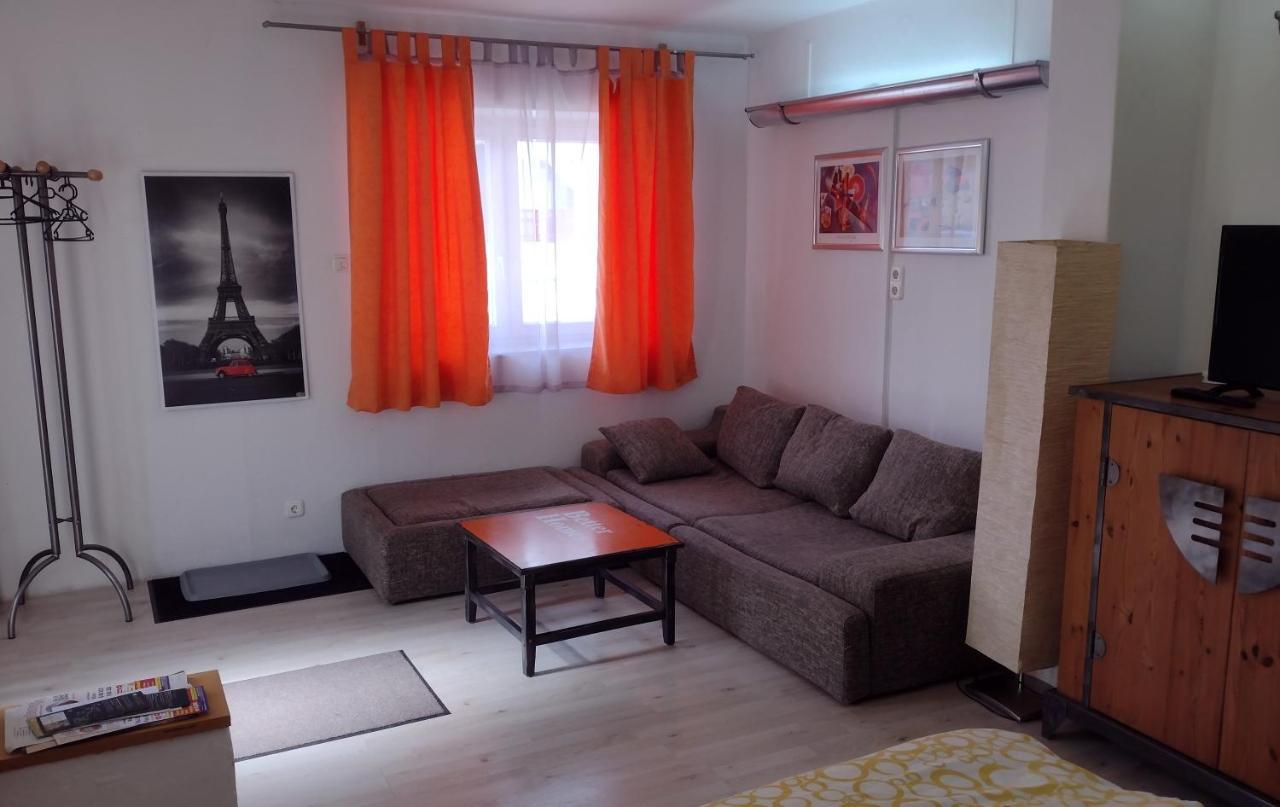 Kleines Gemuetliches Apartment In Zentraler Lage برين ام شيميسي المظهر الخارجي الصورة
